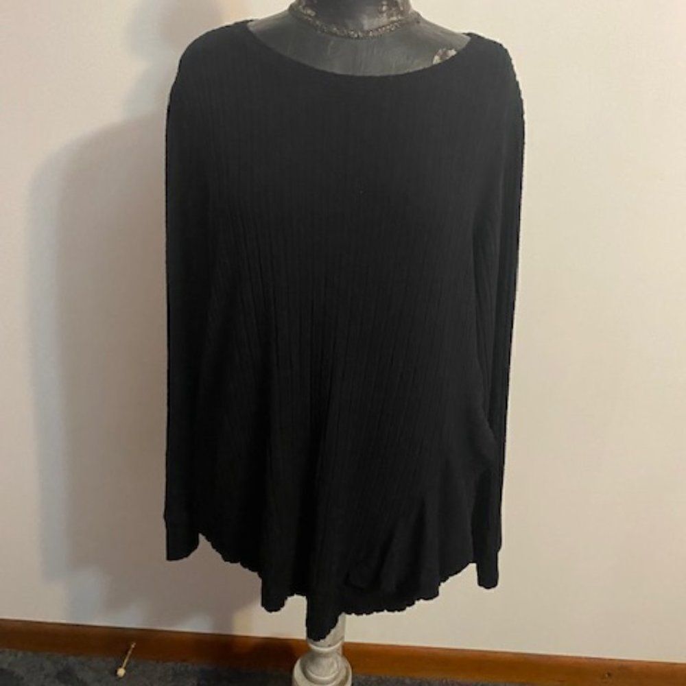 Westbound Black Rib Knit sweater with side ruffle, size 1X.